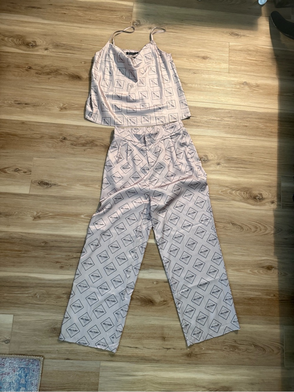 Zara Light Pink Printed Wide-Leg Pajama Set